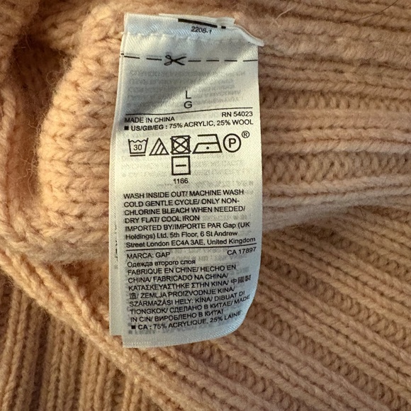 Peach Gap Mock Neck Cable Knit Sweater size L - Picture 7 of 7